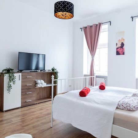Comfortable, Specious Apartment With Inner Garden- Marzstrasse Apartments Wien Exteriör bild